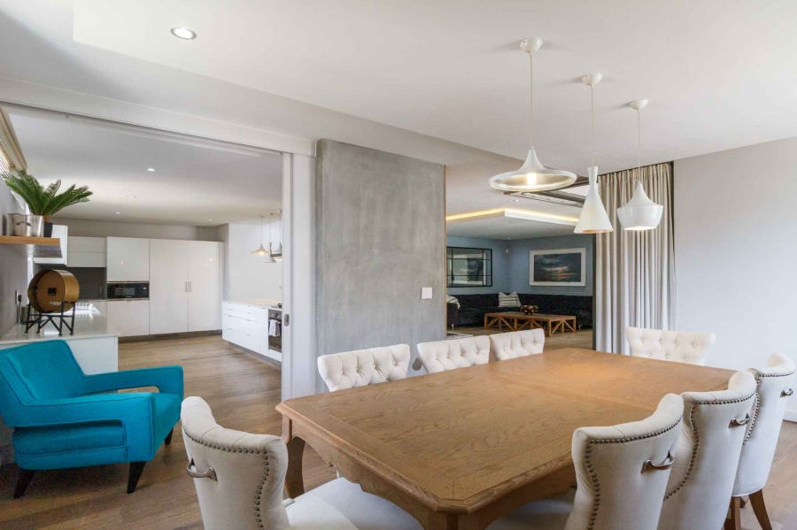 To Let 3 Bedroom Property for Rent in Green Point Western Cape